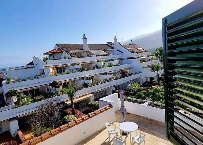 Flor De Tajinaste 2 Puerto de la Cruz (Tenerife)